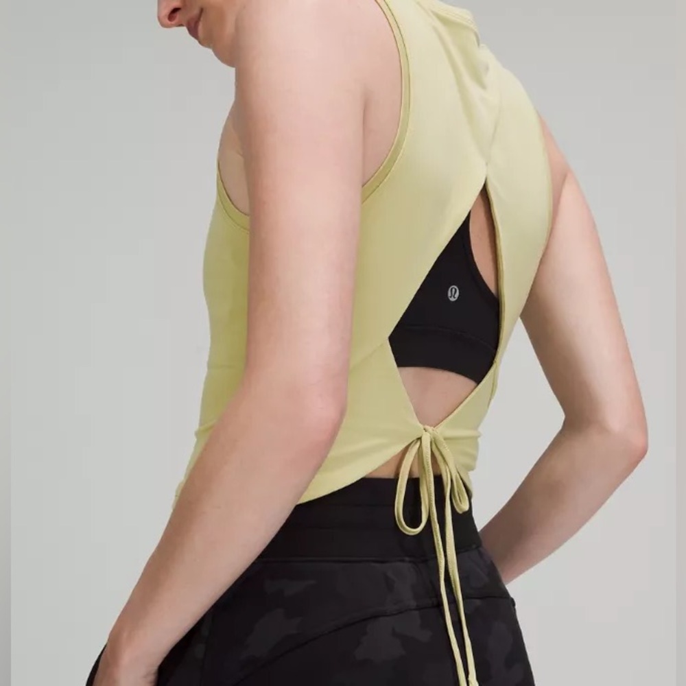 Lululemon’s open back tie tank DEW GREEN